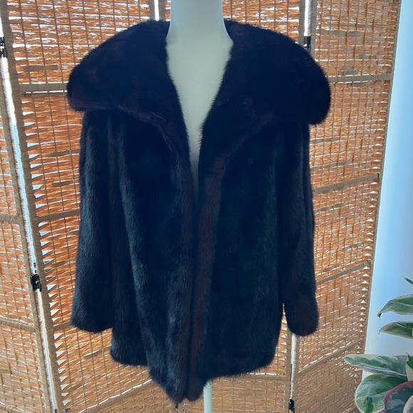Vintage Minerva Fur Jacket - Picture 4 of 5